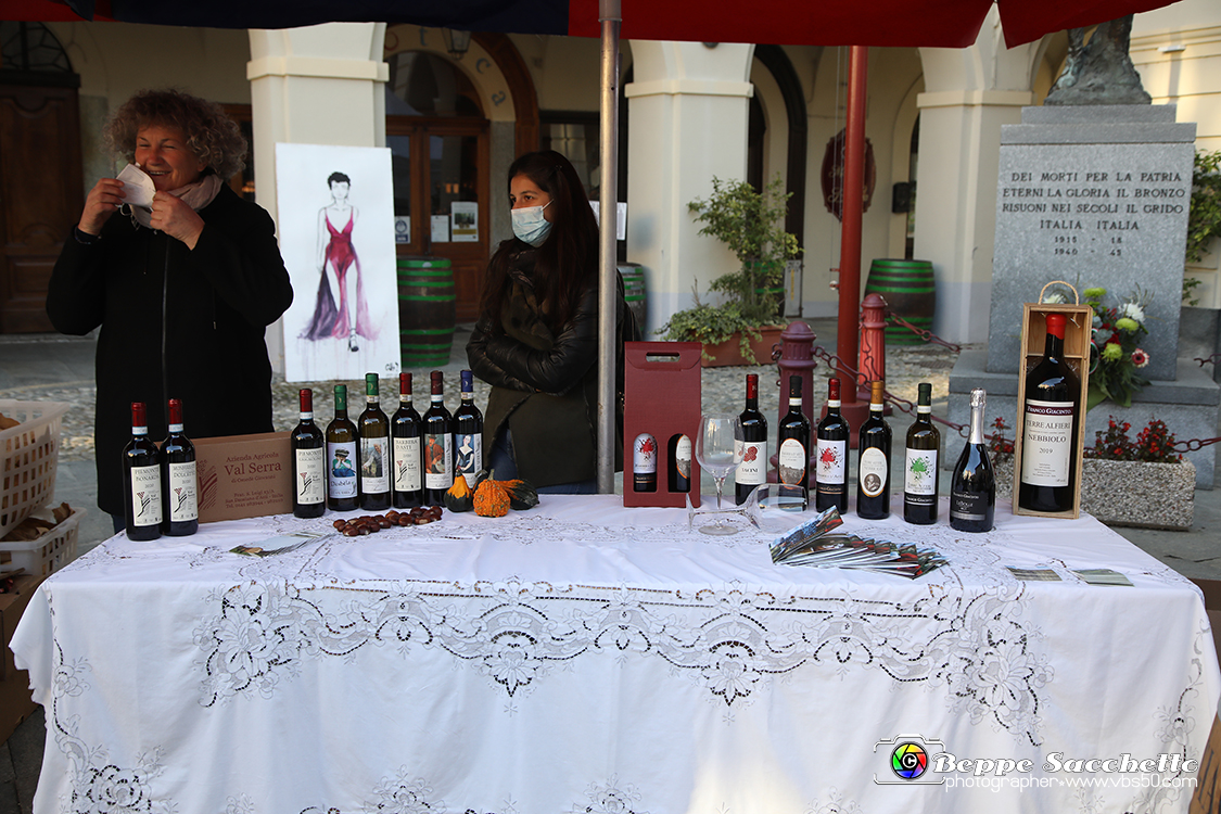 VBS_5468 - 10.ma Fiera Nazionale del Tartufo e Fiera dei Santi.jpg